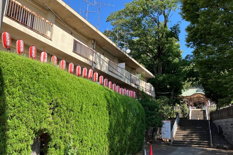 北澤八幡秋まつりの準備が進む『北澤八幡神社』