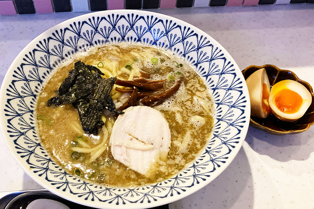 ラーメン劇場「鶏白湯煮干しラーメン」